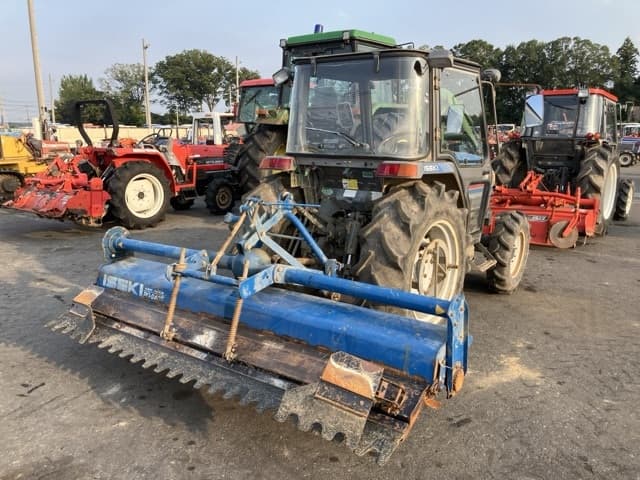 Tractor — Auction (lot 8458-2156)