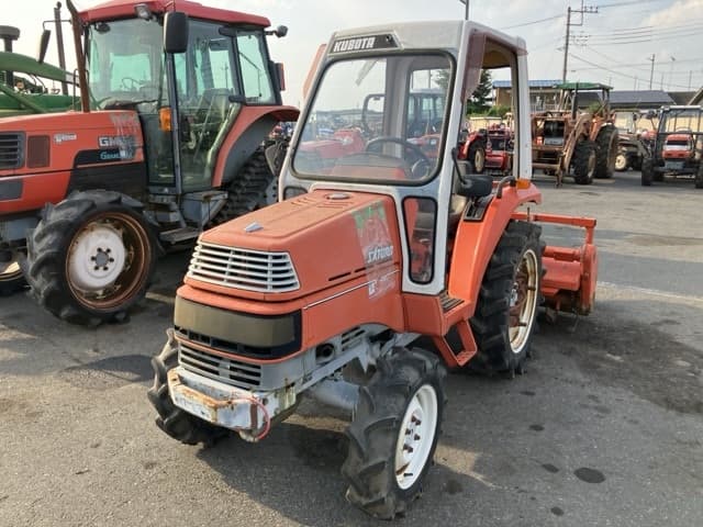 Tractor — Auction (lot 8458-2161)