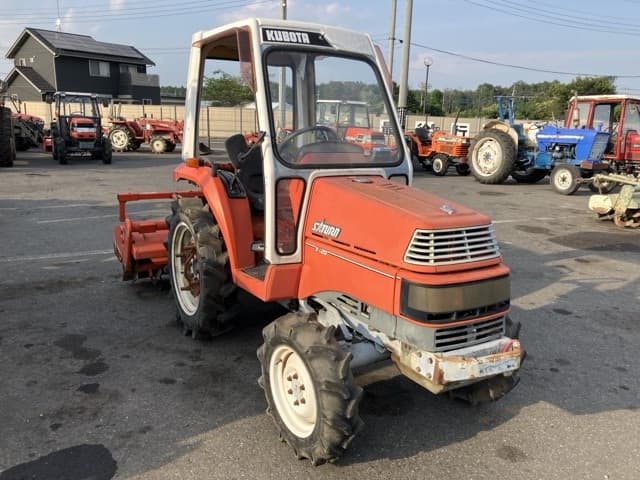Tractor — Auction (lot 8458-2161)