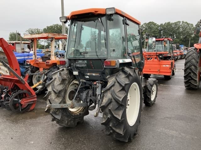 Tractor — Auction (lot 8458-2165)