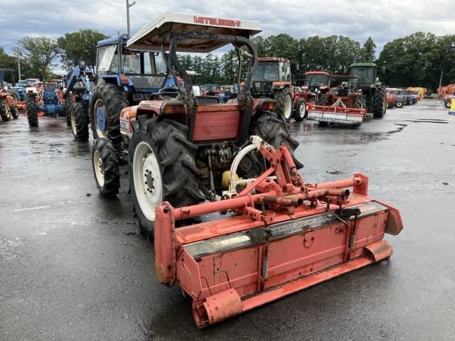 Tractor — Auction (lot 8458-2168)