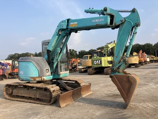 EXCAVATOR — Auction (lot 8458-217)
