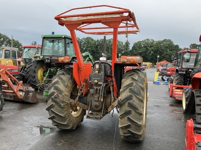 Tractor — Auction (lot 8458-2170)
