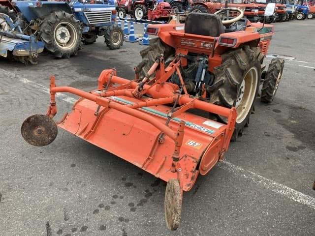 Tractor — Auction (lot 8458-2179)