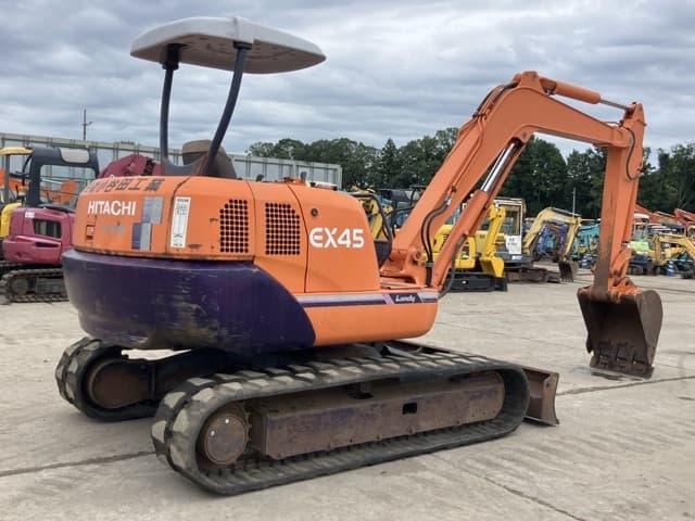 MINI EXCAVATOR — Auction (lot 8458-218)