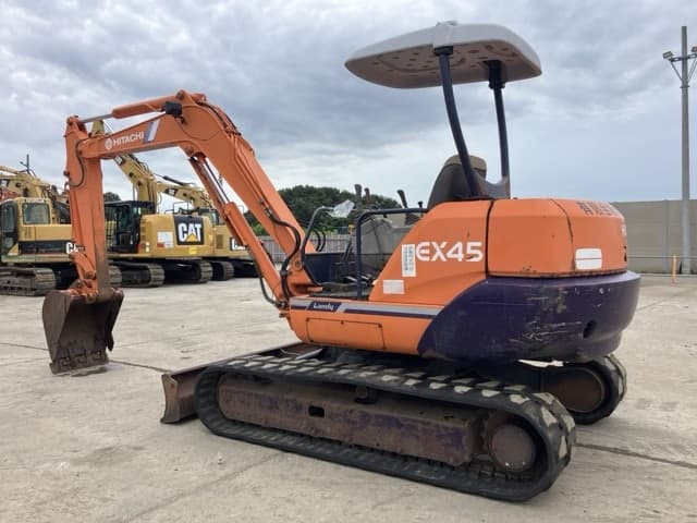 MINI EXCAVATOR — Auction (lot 8458-218)