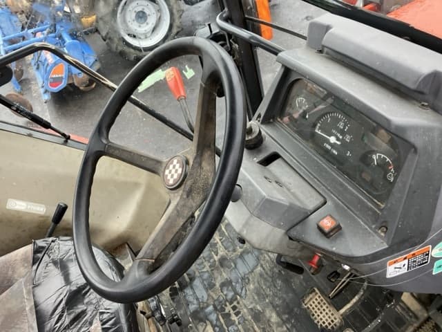 Tractor — Auction (lot 8458-2181)