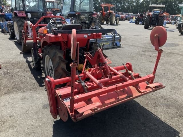 Tractor — Auction (lot 8458-2184)