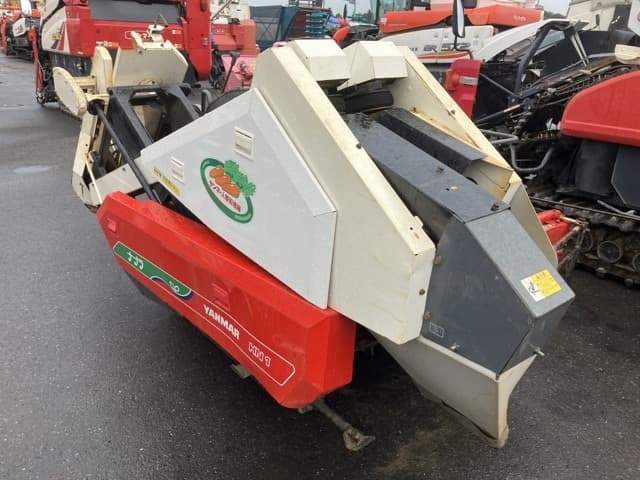 HARVESTER — Auction (lot 8458-2186)