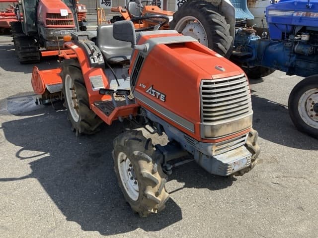 Tractor — Auction (lot 8458-2187)