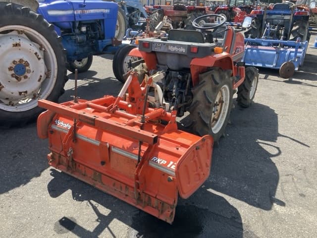 Tractor — Auction (lot 8458-2187)