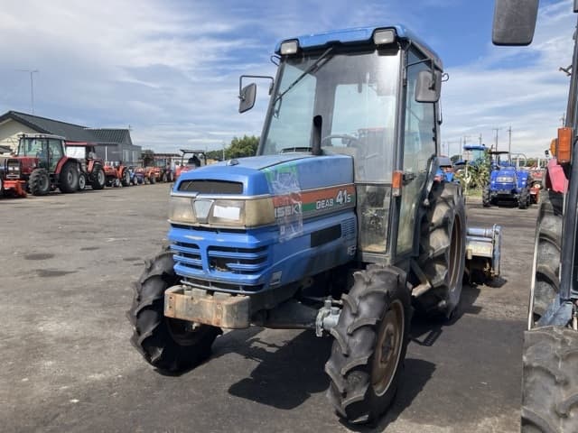Tractor — Auction (lot 8458-2189)