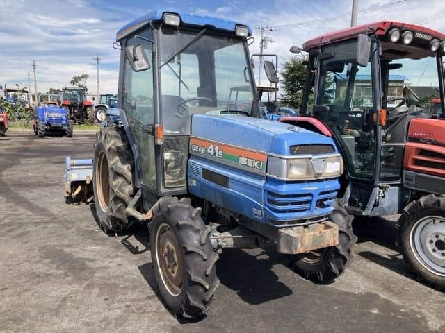 Tractor — Auction (lot 8458-2189)