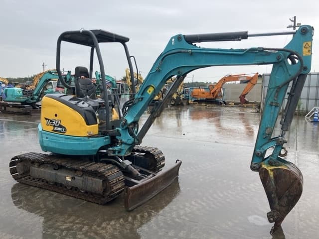 MINI EXCAVATOR — Auction (lot 8458-219)
