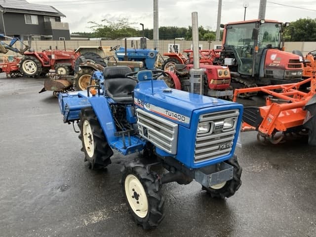 Tractor — Auction (lot 8458-2190)