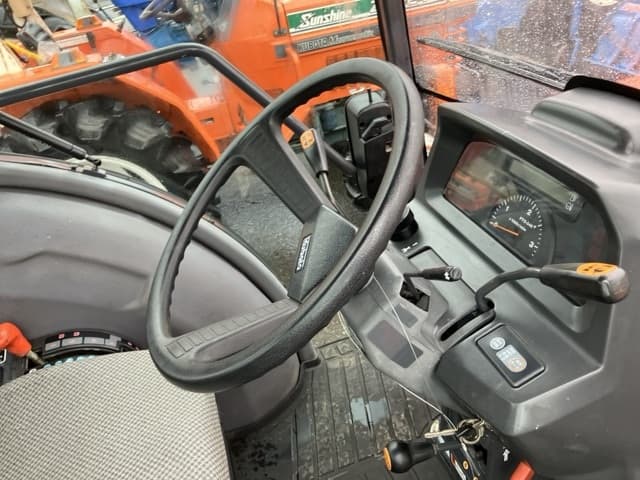 Tractor — Auction (lot 8458-2192)