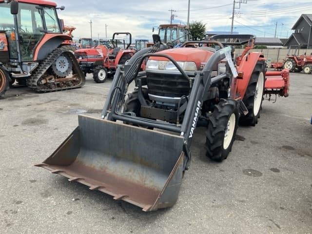 Tractor — Auction (lot 8458-2194)