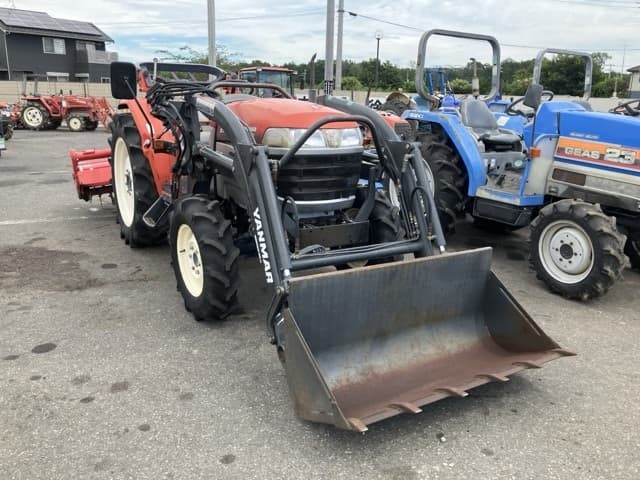 Tractor — Auction (lot 8458-2194)