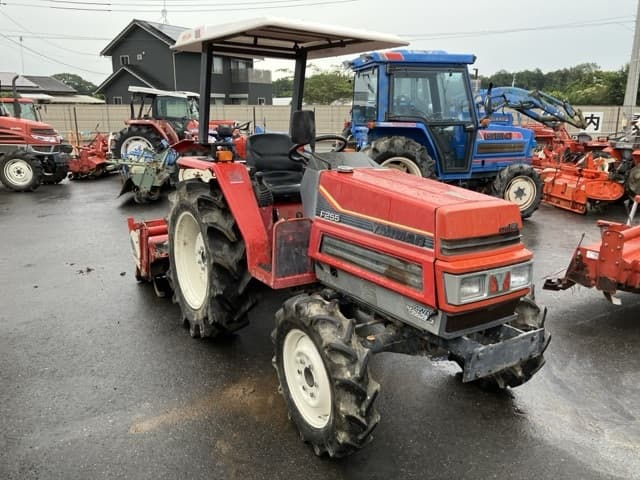 Tractor — Auction (lot 8458-2195)