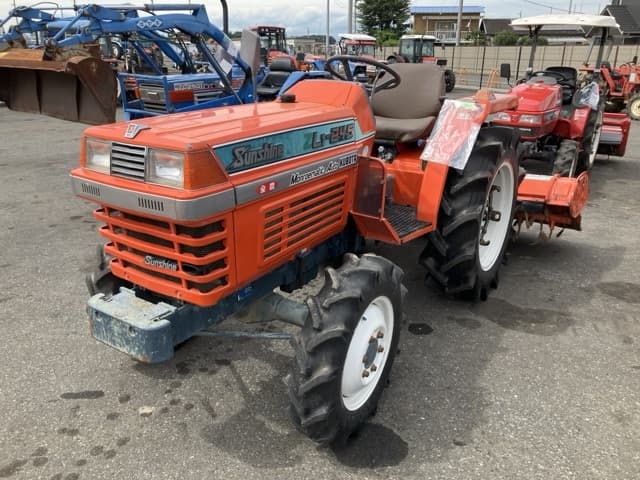 Tractor — Auction (lot 8458-2198)