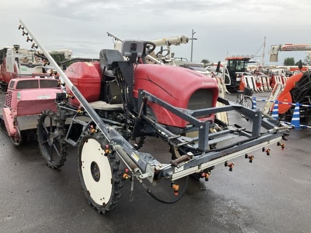 HIGH CLEARANCE BOOM SPRAYER — Auction (lot 8458-2201)