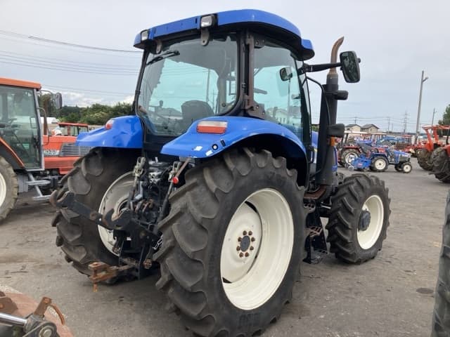Tractor — Auction (lot 8458-2208)