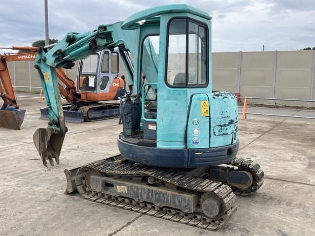MINI EXCAVATOR — Auction (lot 8458-221)