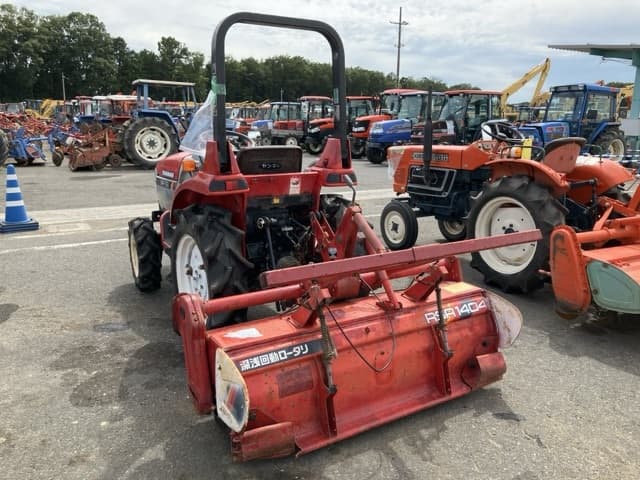 Tractor — Auction (lot 8458-2210)