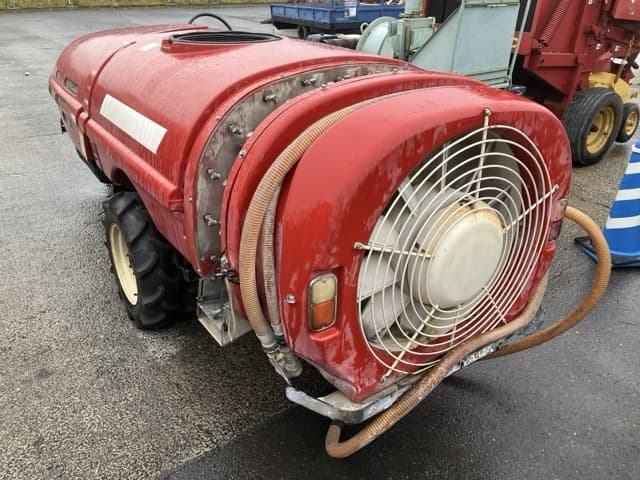 SPEED SPRAYER — Auction (lot 8458-2216)
