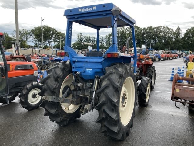 Tractor — Auction (lot 8458-2217)