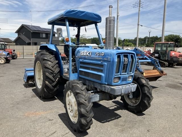 Tractor — Auction (lot 8458-2218)