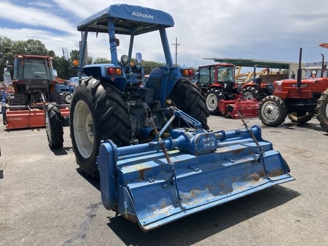 Tractor — Auction (lot 8458-2218)
