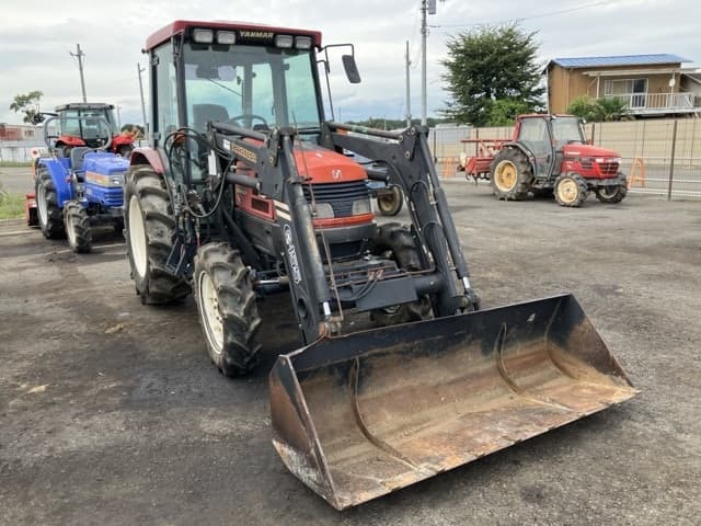 Tractor — Auction (lot 8458-2222)