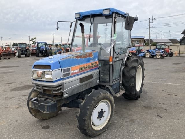 Tractor — Auction (lot 8458-2223)