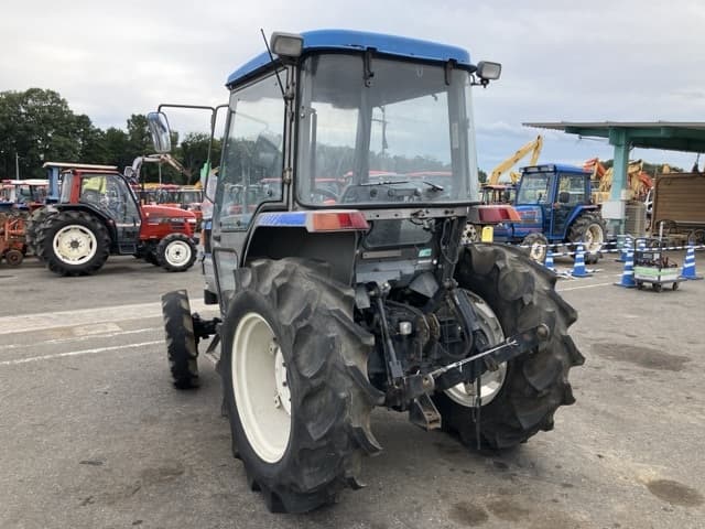 Tractor — Auction (lot 8458-2223)