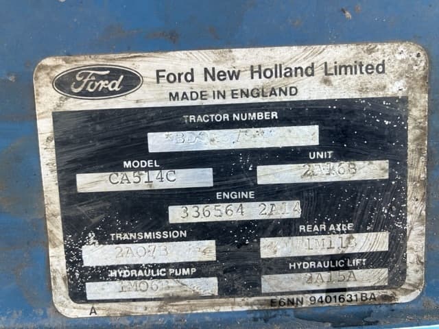 Tractor — Auction (lot 8458-2225)