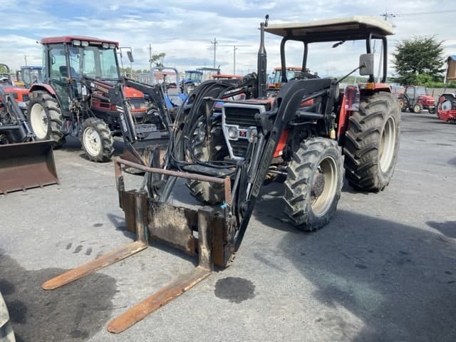 Tractor — Auction (lot 8458-2226)