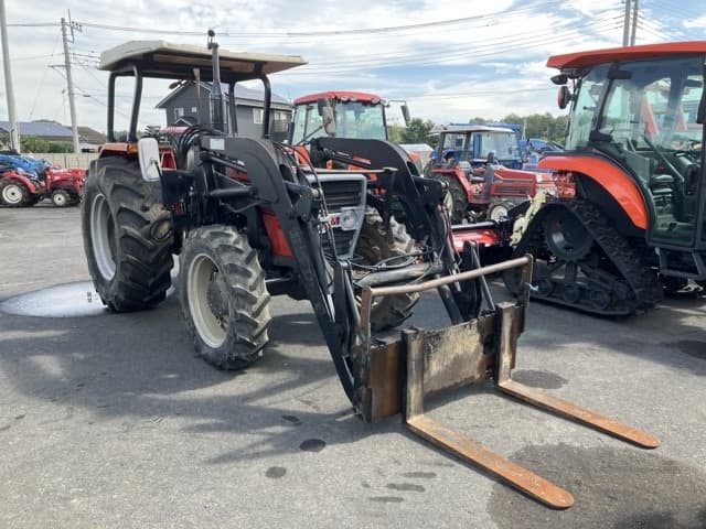 Tractor — Auction (lot 8458-2226)