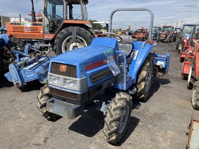 Tractor — Auction (lot 8458-2227)