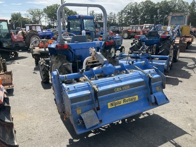 Tractor — Auction (lot 8458-2227)