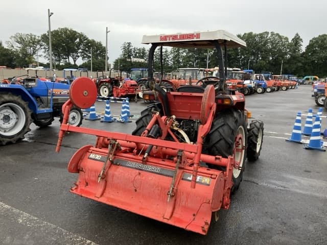 Tractor — Auction (lot 8458-2236)
