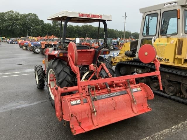 Tractor — Auction (lot 8458-2236)