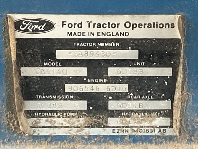 Tractor — Auction (lot 8458-2239)