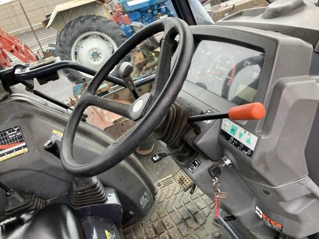 Tractor — Auction (lot 8458-2240)
