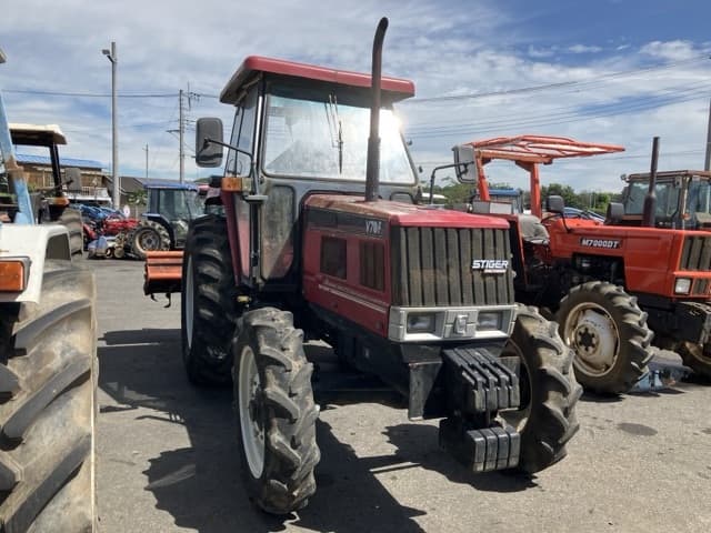 Tractor — Auction (lot 8458-2245)