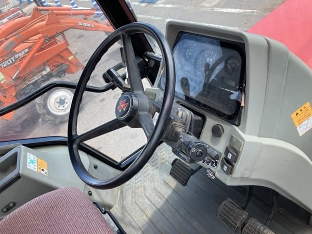 Tractor — Auction (lot 8458-2246)