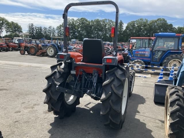 Tractor — Auction (lot 8458-2248)