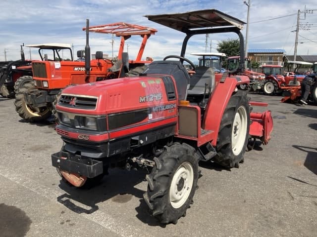 Tractor — Auction (lot 8458-2249)