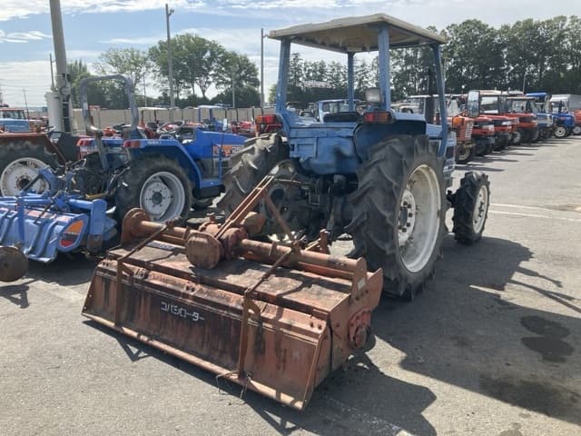 Tractor — Auction (lot 8458-2254)