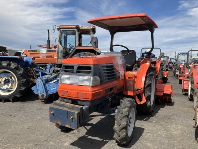 Tractor — Auction (lot 8458-2258)